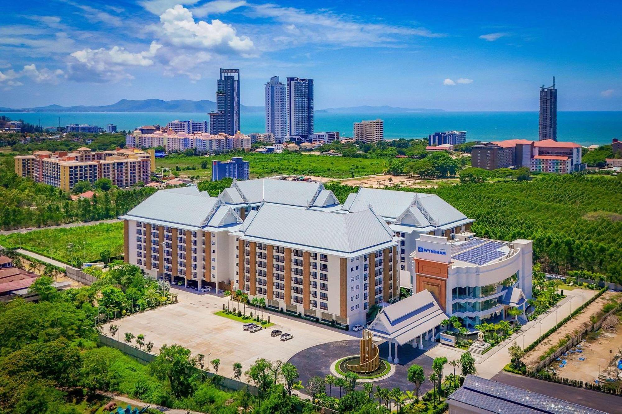 מלון נה ג'ומטיין Wyndham Jomtien Pattaya מראה חיצוני תמונה