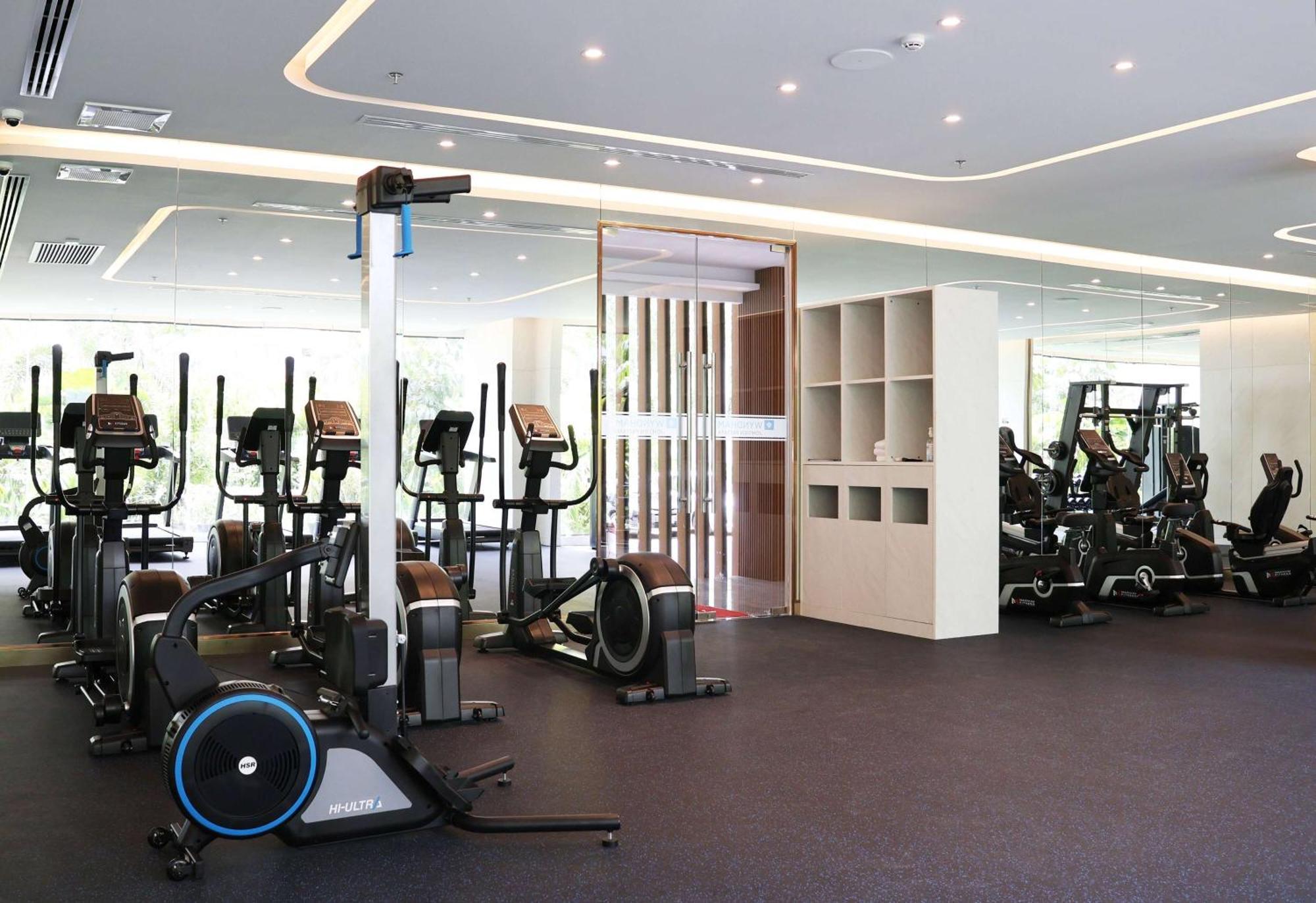 מלון נה ג'ומטיין Wyndham Jomtien Pattaya מראה חיצוני תמונה