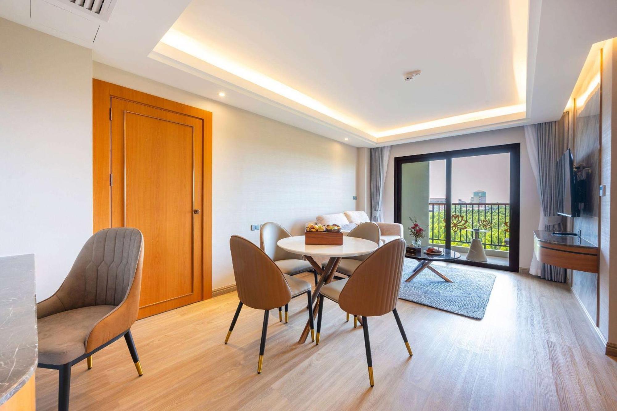 מלון נה ג'ומטיין Wyndham Jomtien Pattaya מראה חיצוני תמונה