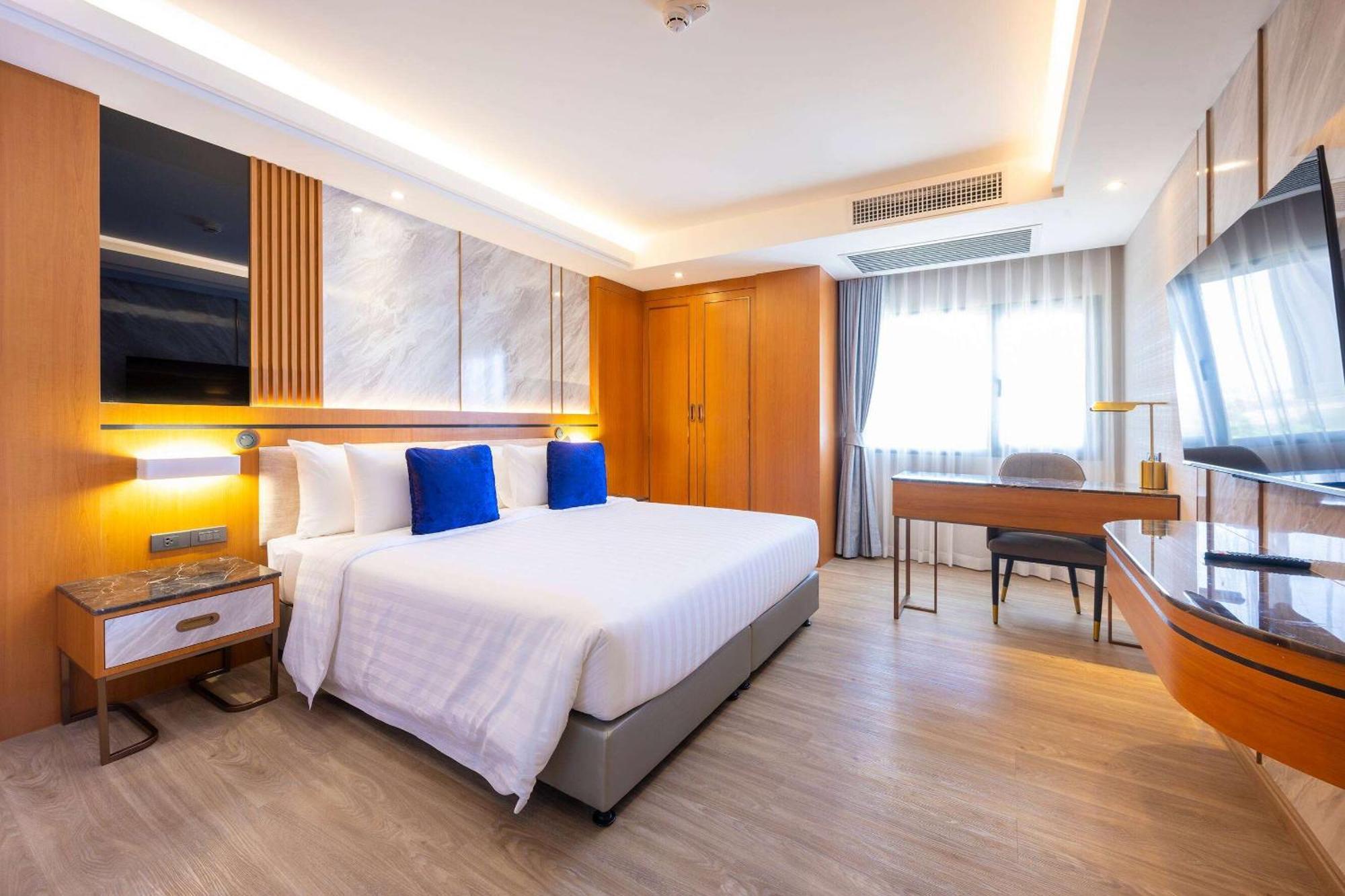 מלון נה ג'ומטיין Wyndham Jomtien Pattaya מראה חיצוני תמונה