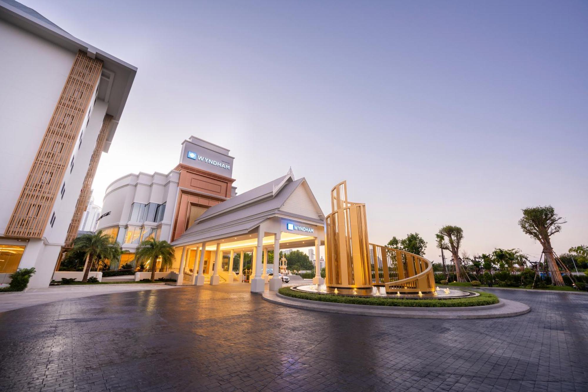 מלון נה ג'ומטיין Wyndham Jomtien Pattaya מראה חיצוני תמונה